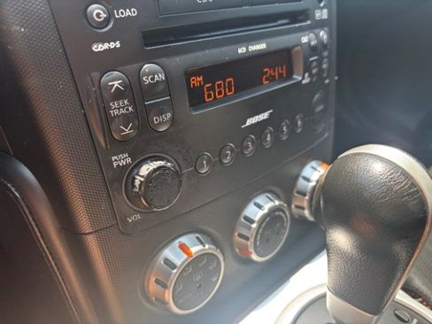 Used 2008 Nissan 350Z Touring image 20