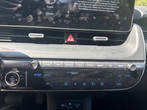 Used 2025 Hyundai Ioniq 5 SEL RWD image 16