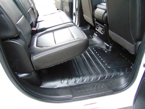 Used 2020 Chevrolet Silverado 2500 W/T w/ WT Convenience Package image 15