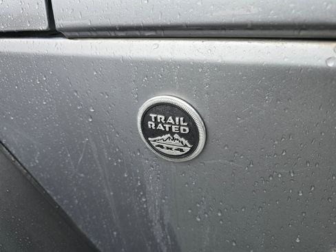 Used 2016 Jeep Wrangler Unlimited Sport image 12