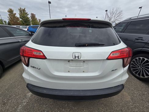 Used 2016 Honda HR-V EX image 5