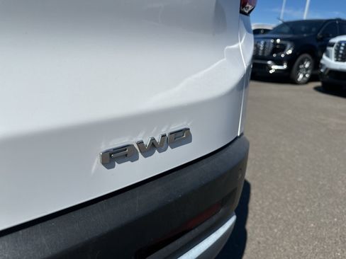 Used 2020 GMC Acadia SLT AWD/4WD image 12