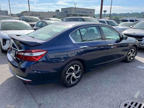 Used 2016 Honda Accord LX image 2