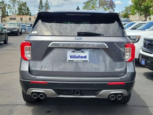 Certified 2022 Ford Explorer Platinum w/ Equipment Group 601A AWD/4WD image 26
