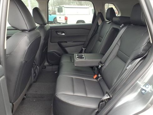 New 2026 Nissan Rogue SV image 28