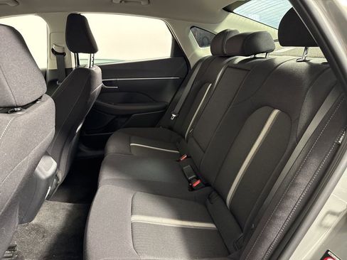 Used 2023 Hyundai Sonata SEL image 17