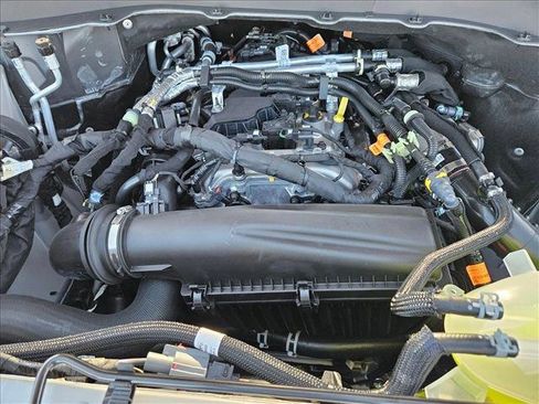 New 2025 Ford Explorer Active image 17