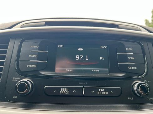 Used 2016 Kia Sorento LX FWD image 27