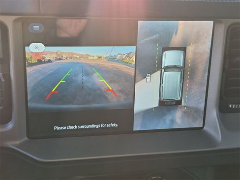 Used 2025 Ford Bronco Outer Banks image 24