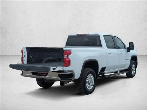 Used 2024 Chevrolet Silverado 2500 LT image 5