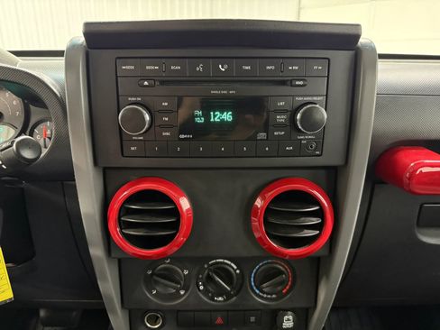 Used 2008 Jeep Wrangler Unlimited X AWD/4WD image 22