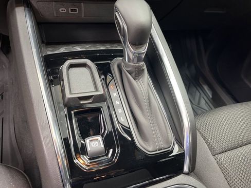 New 2026 GMC Canyon Elevation image 17