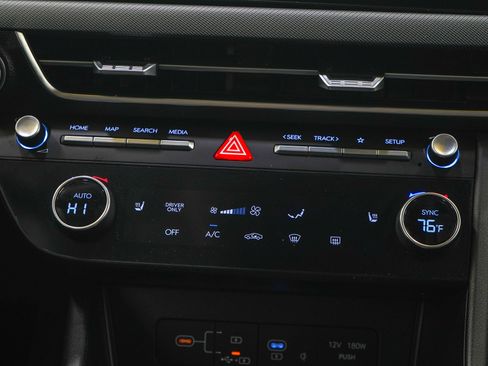 Used 2025 Hyundai Sonata SEL FWD image 17