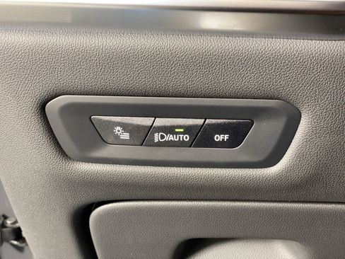 Used 2026 BMW X5 sDrive40i w/ Climate Comfort Package image 26