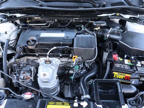 Used 2015 Honda Accord EX-L image 39