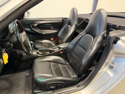 Used 2004 Porsche 911 Turbo AWD/4WD image 19