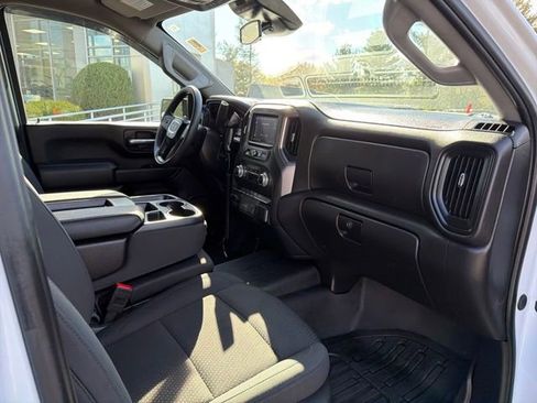 Used 2025 GMC Sierra 3500 Pro w/ Convenience Package AWD/4WD image 8