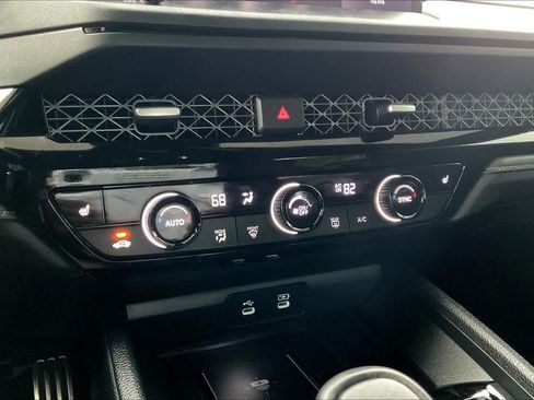 Used 2025 Honda Accord Sport image 67