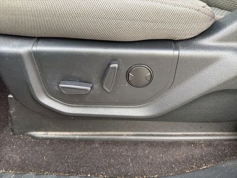 Used 2019 Ford F150 XLT w/ Equipment Group 302A Luxury image 24