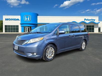 Used 2015 Toyota Sienna XLE
