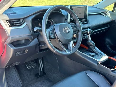 Used 2024 Toyota RAV4 Adventure image 11