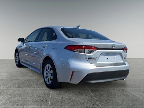 Certified 2026 Toyota Corolla LE FWD image 4