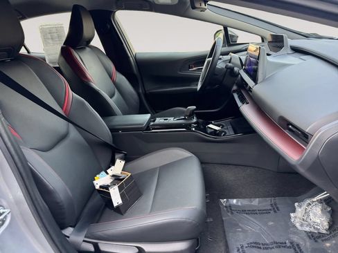Used 2023 Toyota Prius Prime FWD image 15