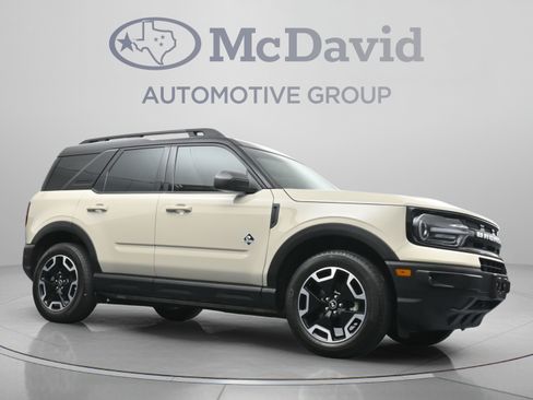 Used 2024 Ford Bronco Sport Outer Banks w/ Tech Package AWD/4WD image 25