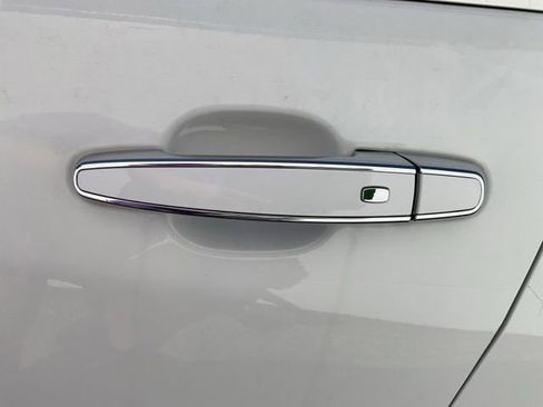 Certified 2021 Chevrolet Equinox Premier FWD image 25