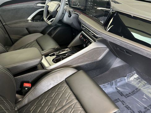New 2025 Audi SQ5 Premium Plus image 15