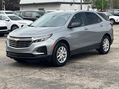 Used 2023 Chevrolet Equinox LS w/ LS Convenience Package