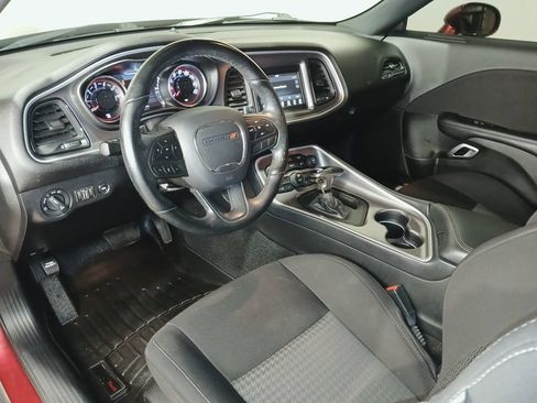 Used 2021 Dodge Challenger GT RWD image 12