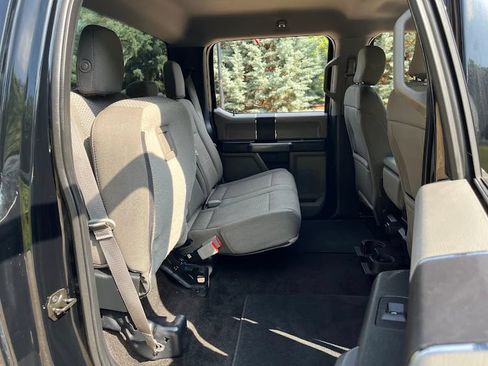 Used 2018 Ford F150 XLT AWD/4WD image 36