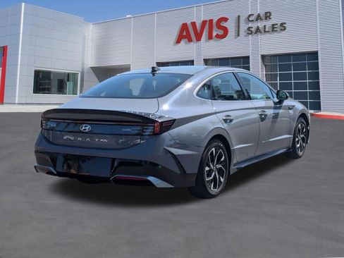 Used 2025 Hyundai Sonata SEL FWD image 6