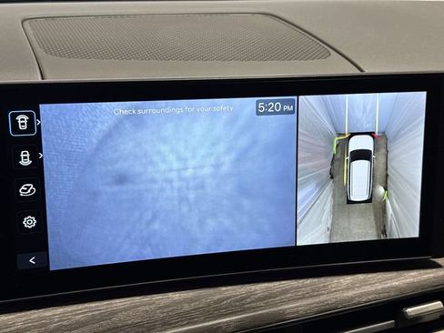 Used 2025 Hyundai Santa Fe Limited FWD image 21