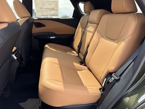 New 2026 Lexus RX 350h image 23