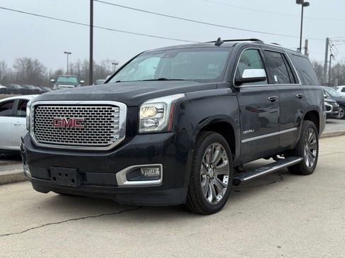 Used 2016 GMC Yukon Denali w/ Open Road Package image 2