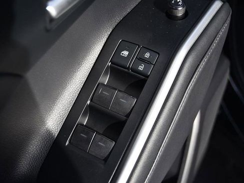 Used 2021 Toyota Highlander XSE image 8