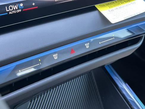 New 2026 BMW X3 xDrive30 w/ Premium Package image 21