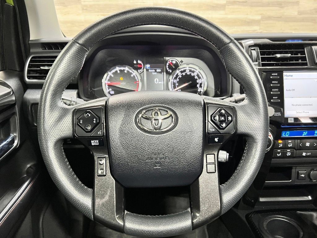Used 2022 Toyota 4Runner TRD Pro AWD/4WD image 4