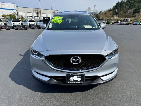 Used 2017 MAZDA CX-5 Sport image 2