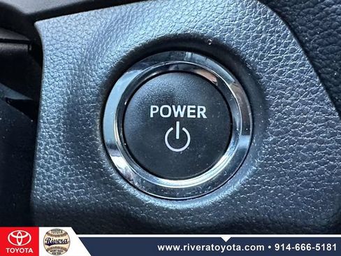 Used 2023 Toyota RAV4 XSE AWD/4WD image 32