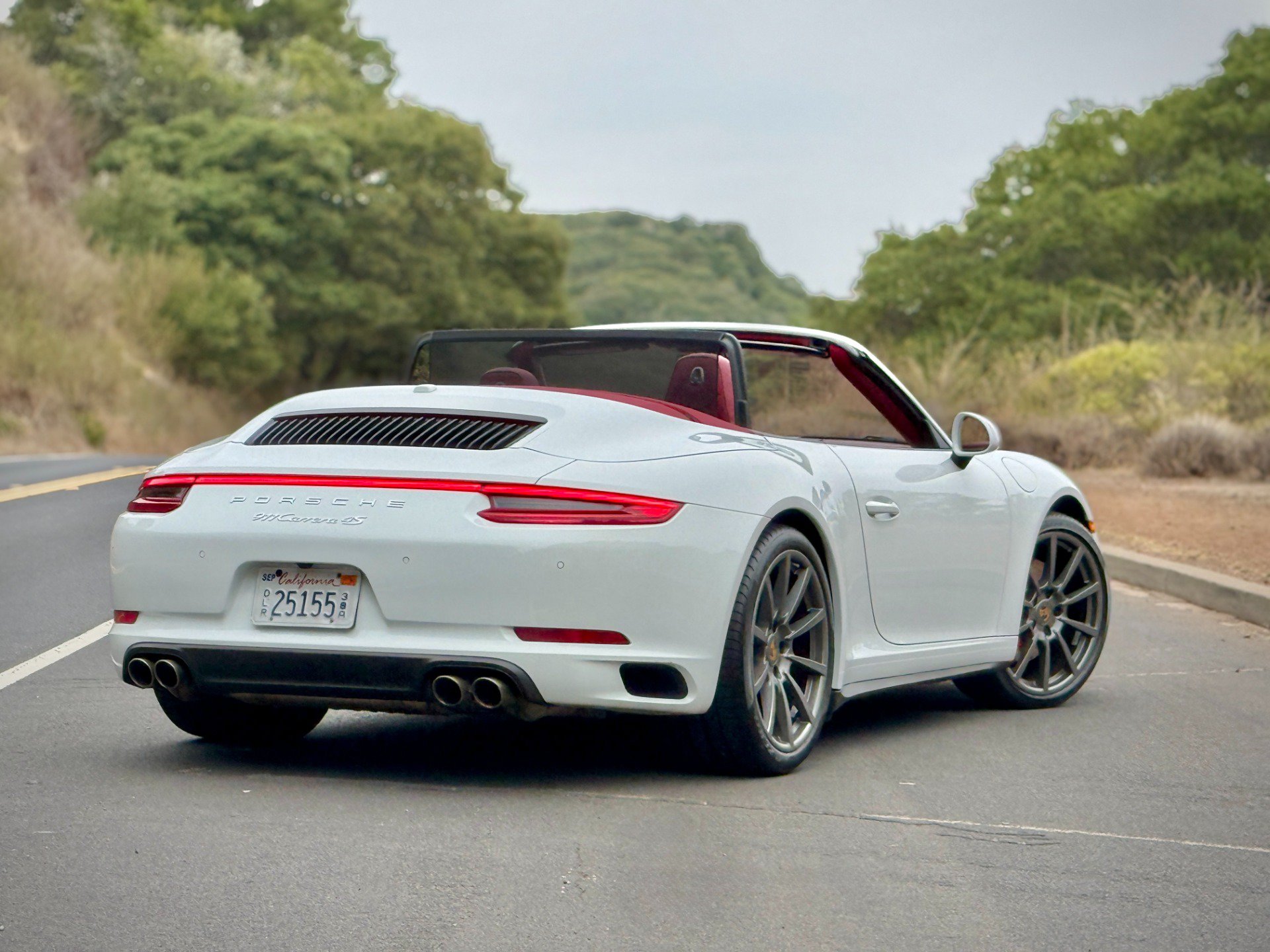 Used 2019 Porsche 911 Carrera 4S AWD/4WD image 51