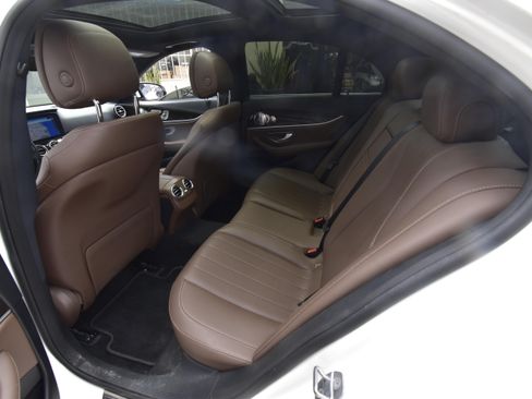 Used 2017 Mercedes-Benz E 300 image 9