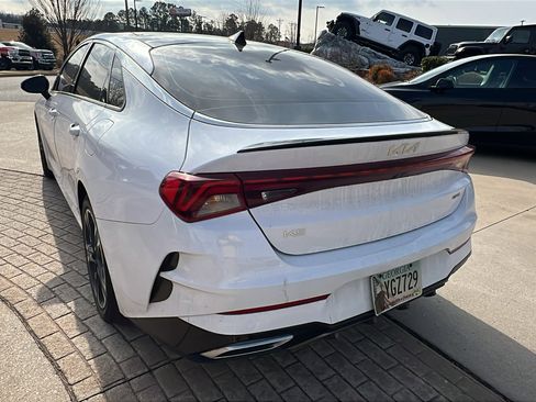 Used 2023 Kia K5 GT-Line image 10