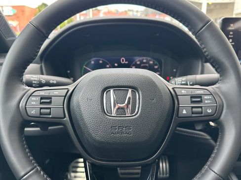 Used 2025 Honda Accord Sport image 26
