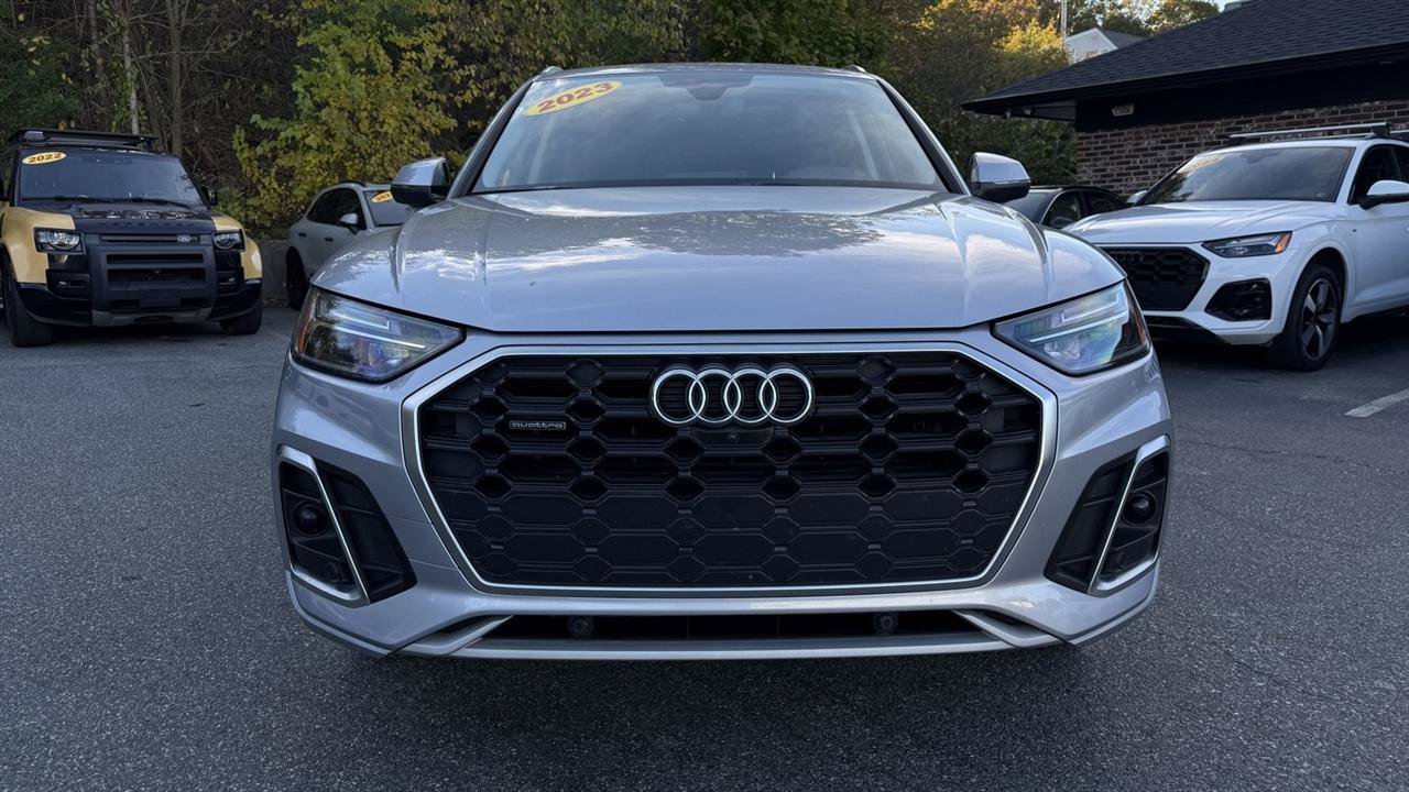 Used 2023 Audi Q5 2.0T Premium Plus w/ Premium Plus Package AWD/4WD image 22