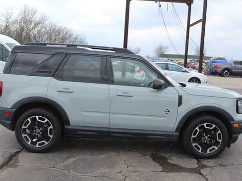 Used 2021 Ford Bronco Sport Outer Banks w/ Outer Banks Package image 7