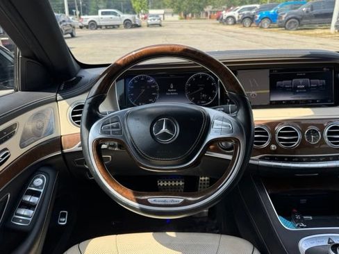 Used 2015 Mercedes-Benz S 550 Sedan image 19