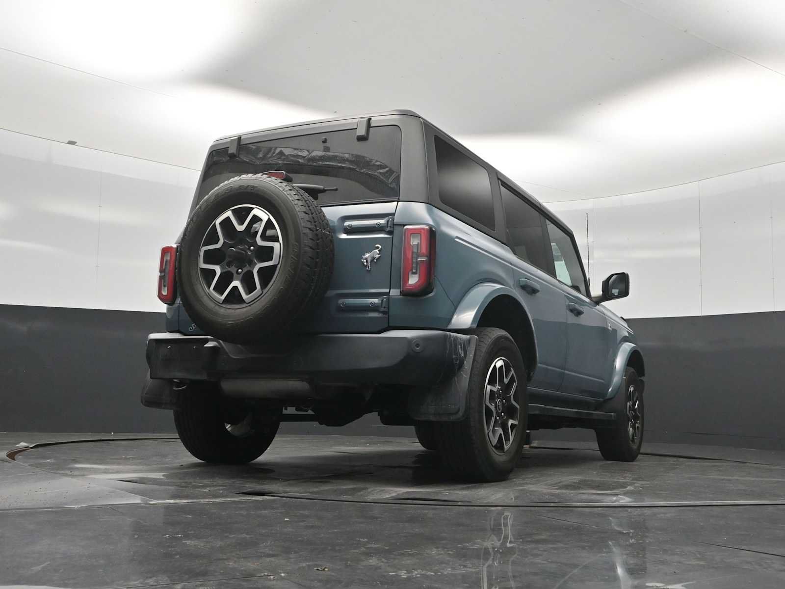 Used 2022 Ford Bronco Outer Banks AWD/4WD image 27